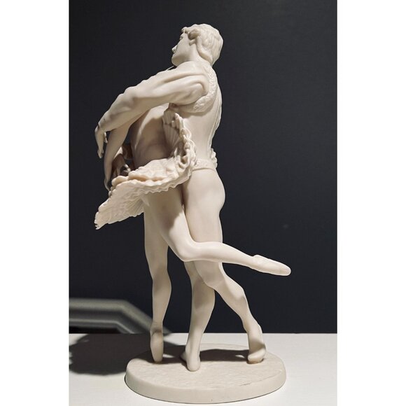 Franklin Porcelain Royal Ballet Sculpture “Swan Lake” 1977 Limited Edition - Picture 6 of 9